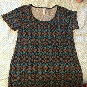 NWT LuLaRoe Classic Tee